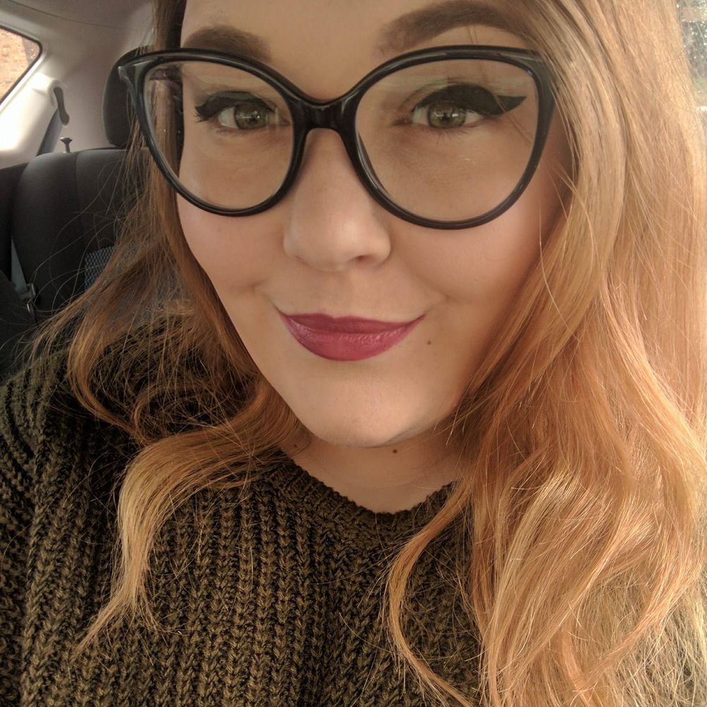 Meet your Posher, Steph